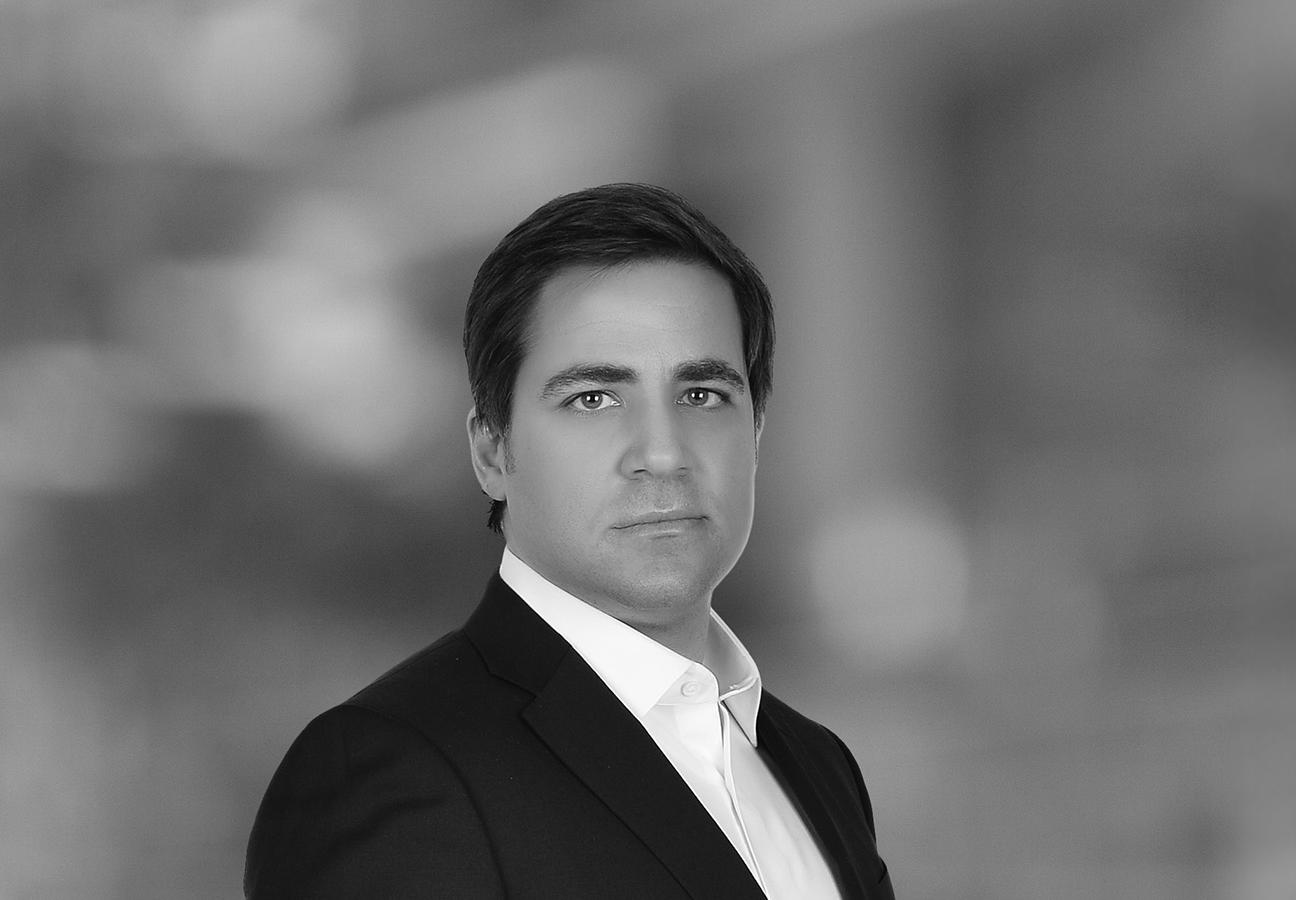 Emre Özşar