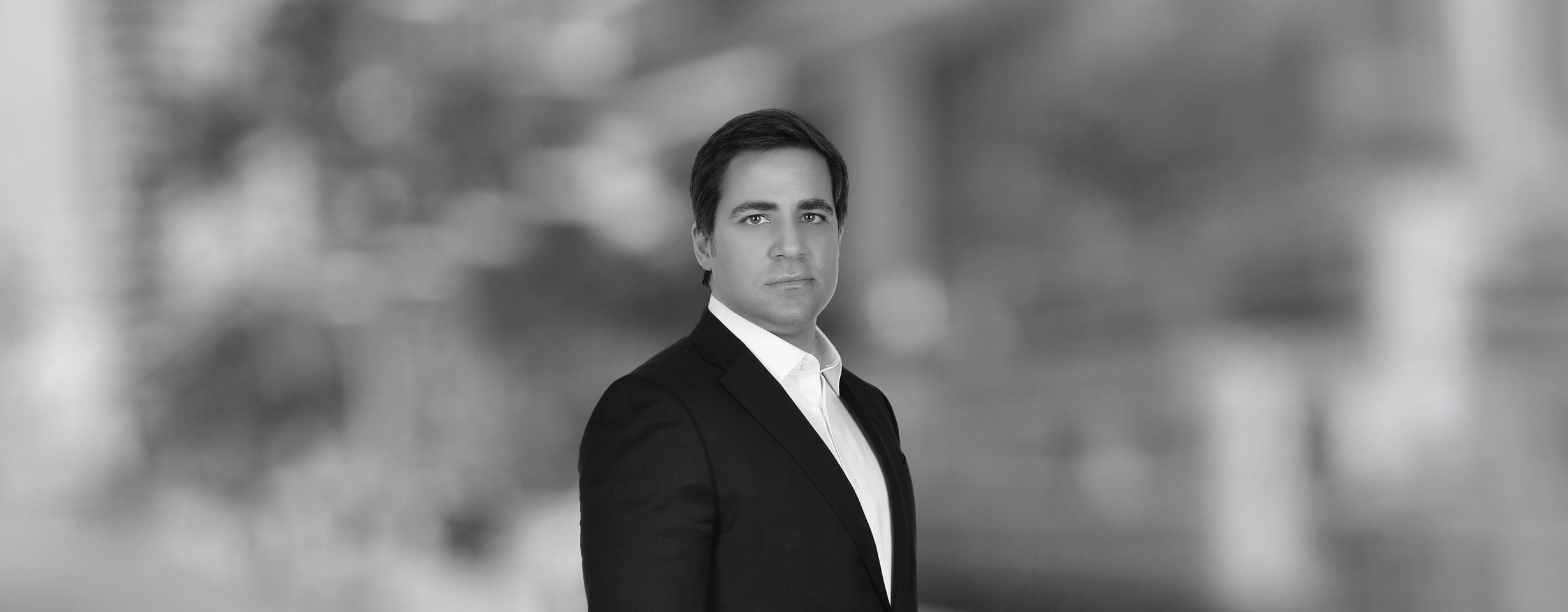 Emre Özşar